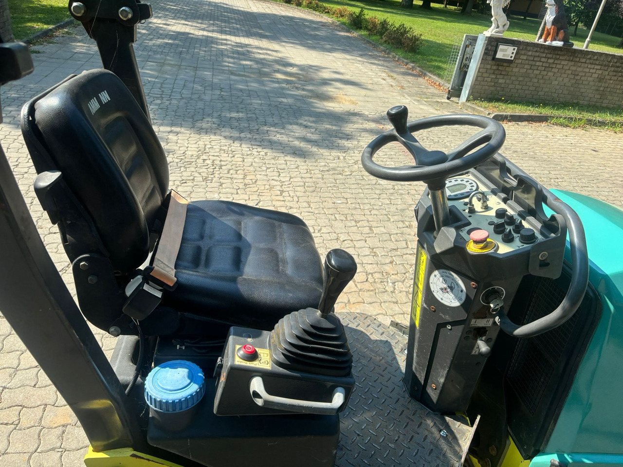 Compactador pequeno de asfalto AMMANN ARX 12: foto 9