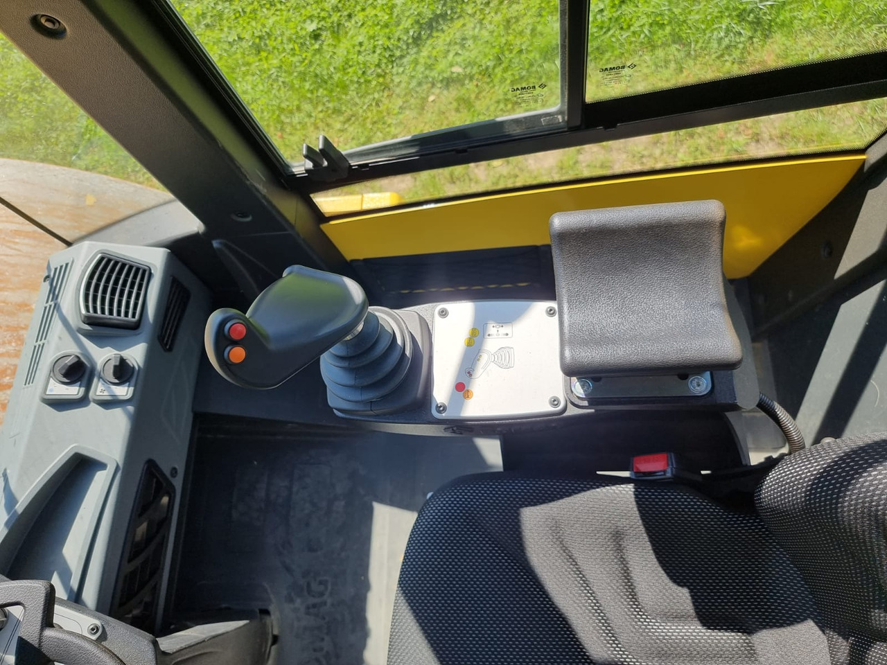 Rolo BOMAG BW 213 D-5 PL: foto 17