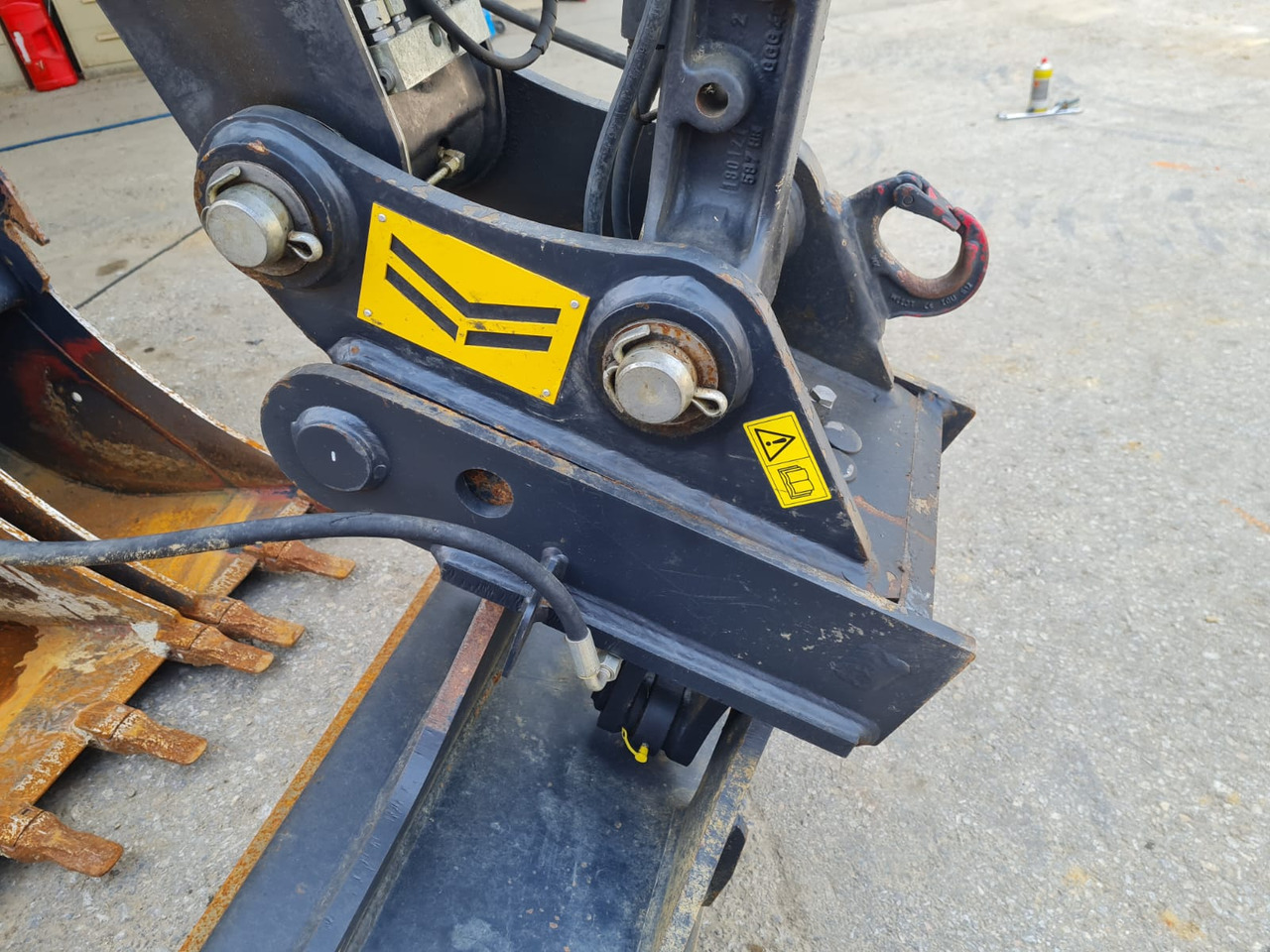 Bucket package for Yanmar B 95 W - Balde escavadora por Escavadeira de rodas: foto 4 Bucket package for Yanmar B 95 W - Balde escavadora por Escavadeira de rodas: foto 4