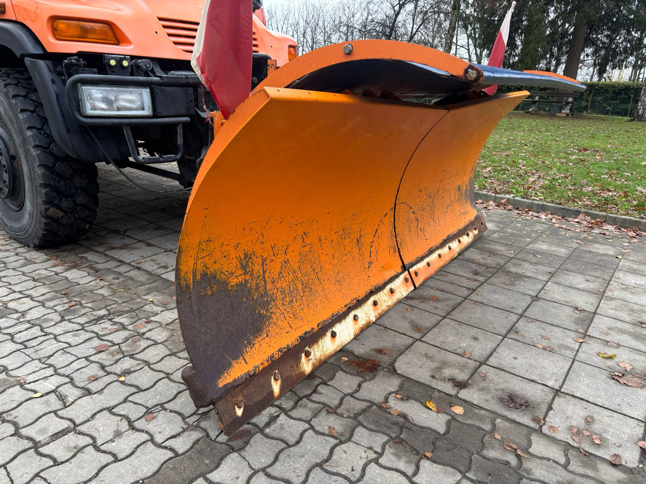 Camião MERCEDES-BENZ Unimog U400: foto 10