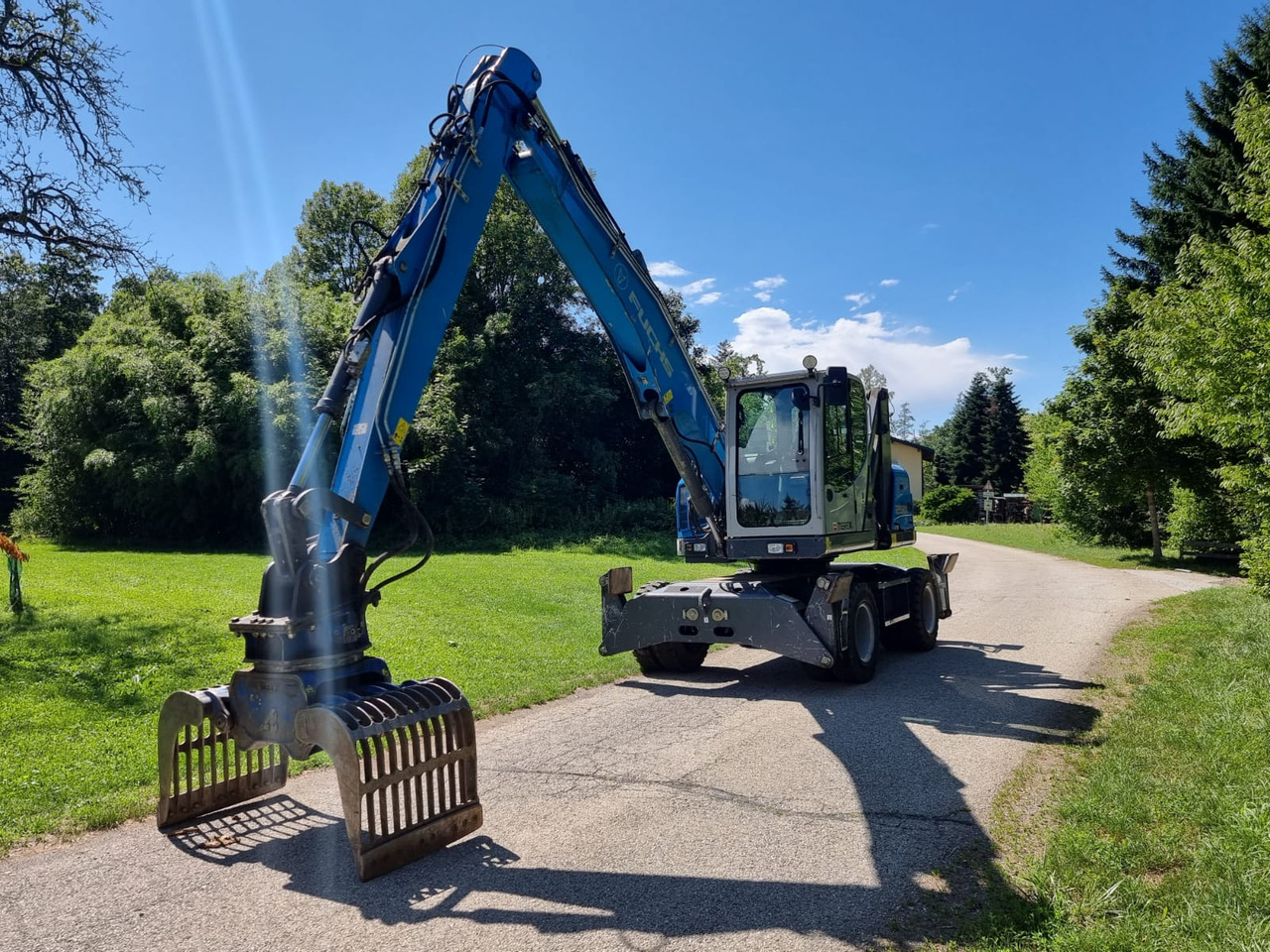 FUCHS MHL 250 - Escavadeira de rodas: foto 3 FUCHS MHL 250 - Escavadeira de rodas: foto 3