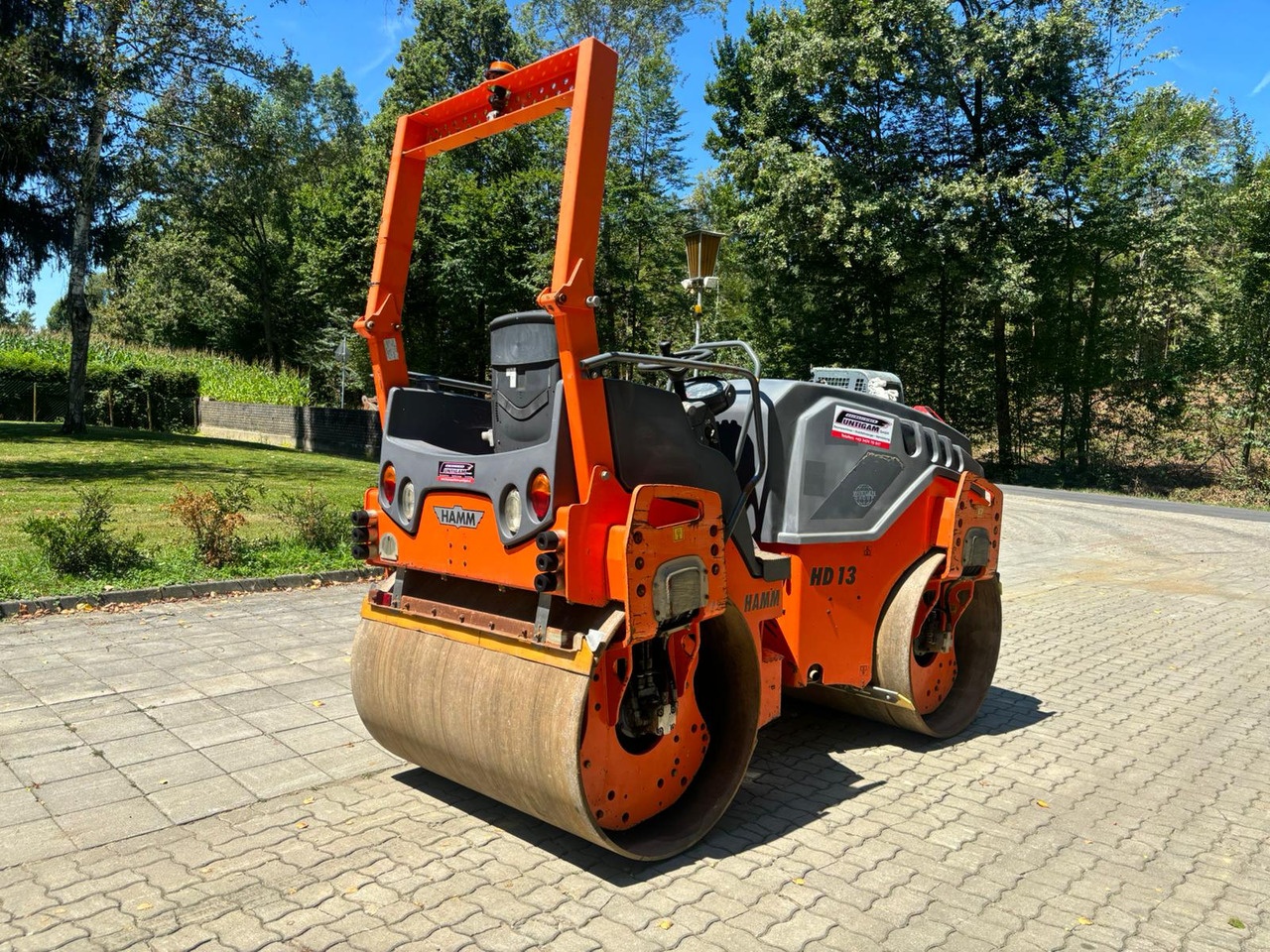 Compactador pequeno de asfalto HAMM HD 13 VV: foto 6