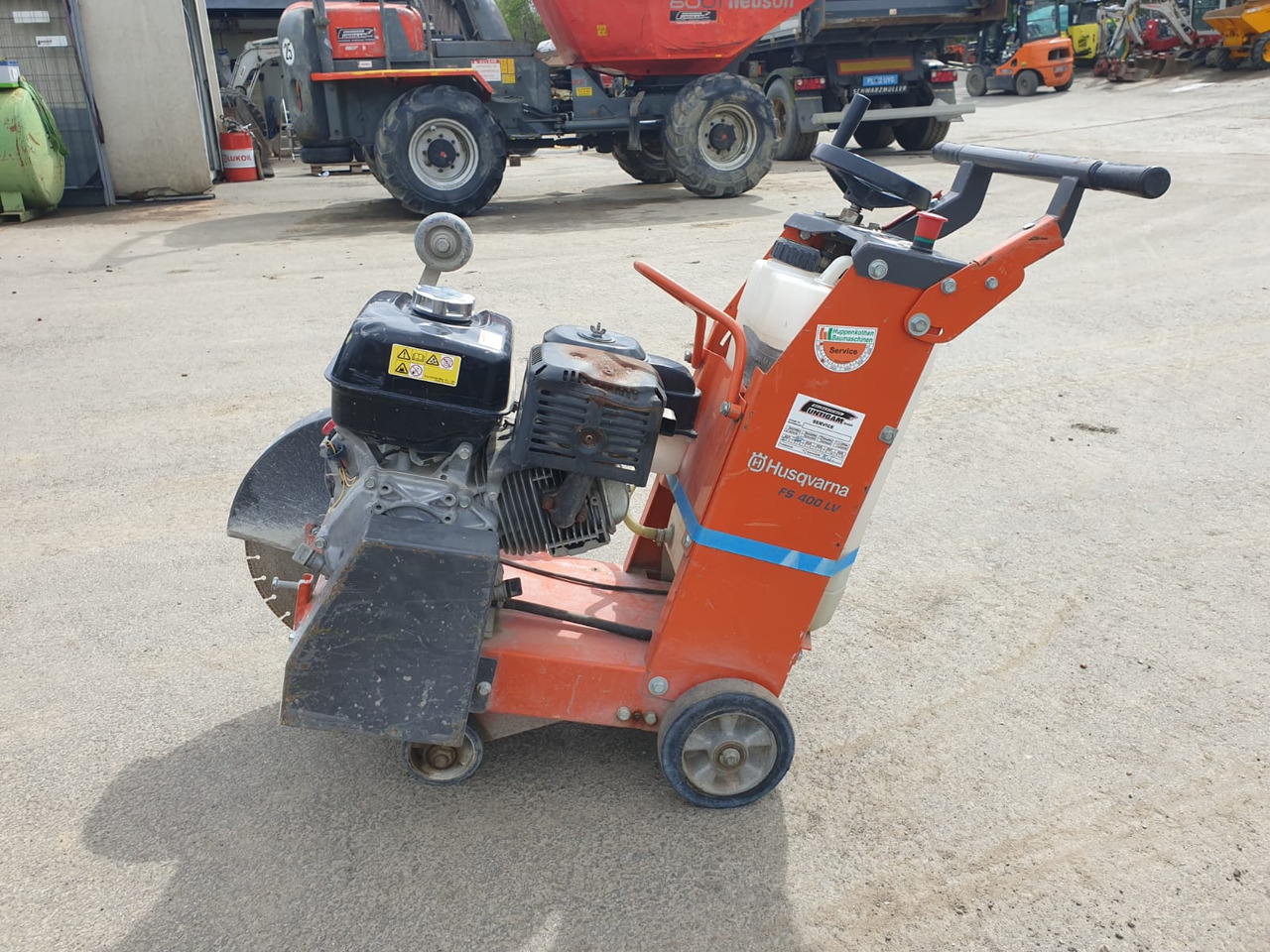 HUSQVARNA FS 400 LV - Equipamento de construção: foto 3 HUSQVARNA FS 400 LV - Equipamento de construção: foto 3