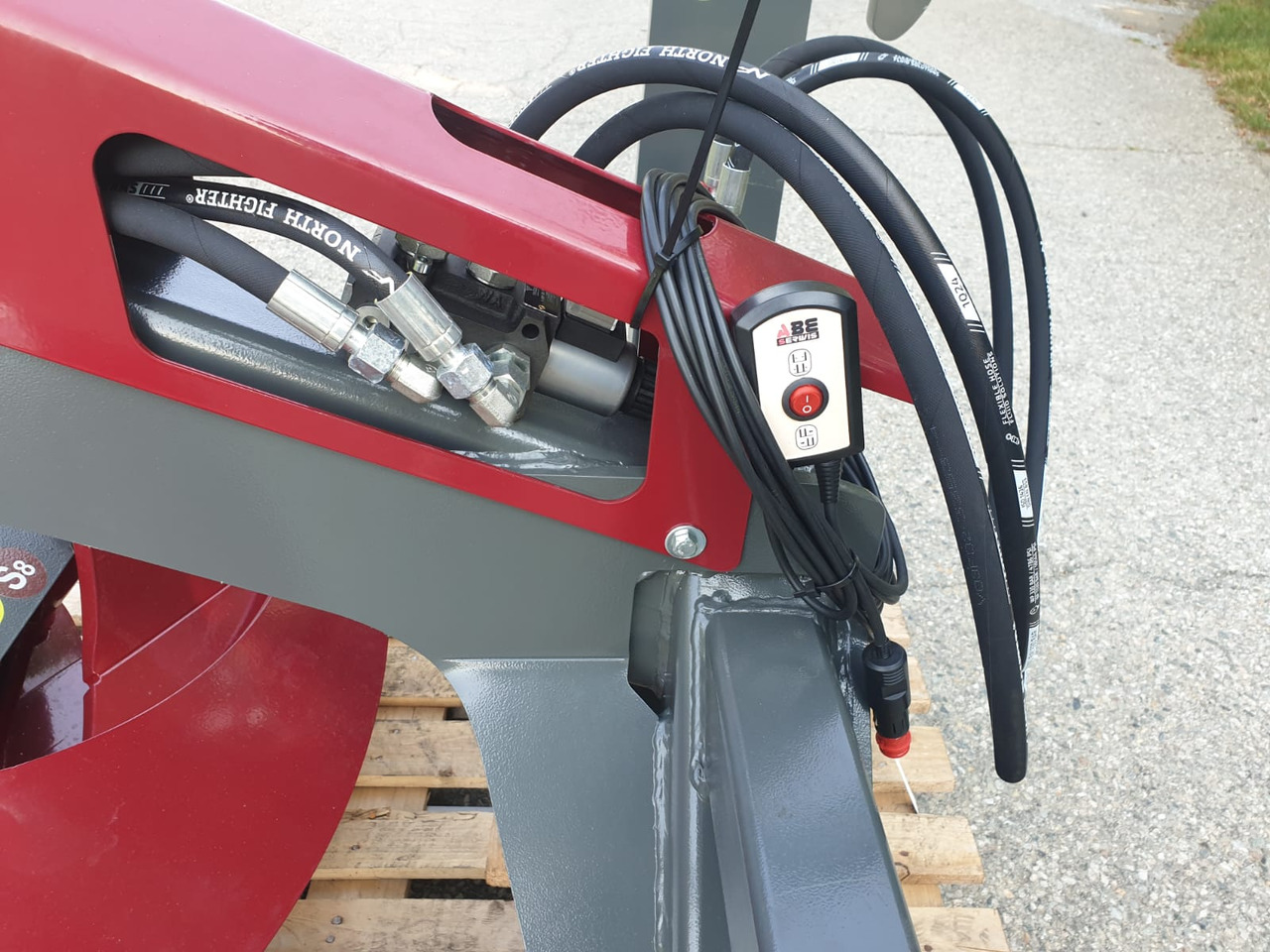 Garra por Pá carregadora telescópica Hydraulic forwarding tongs for telehandlers: foto 10 Garra por Pá carregadora telescópica Hydraulic forwarding tongs for telehandlers: foto 10