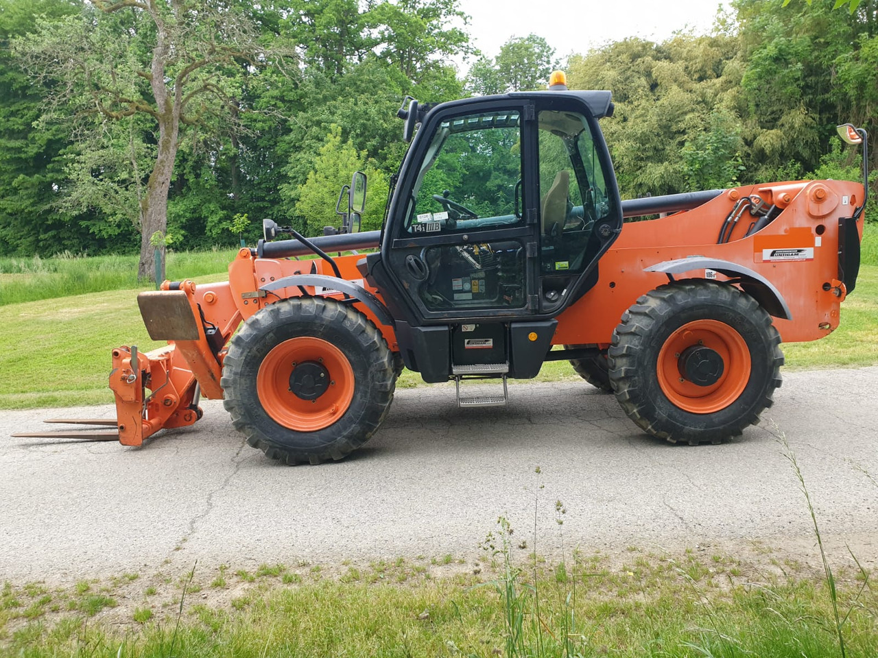 JCB 540-140 - Empilhador telescópico: foto 1 JCB 540-140 - Empilhador telescópico: foto 1