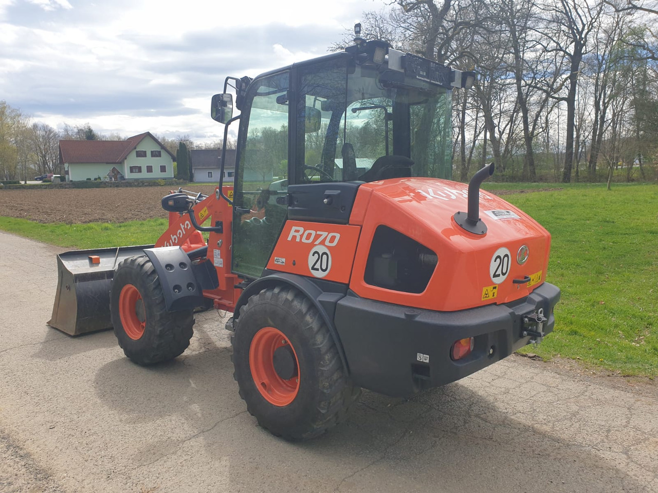 Leasing de KUBOTA R 070 KUBOTA R 070: foto 6