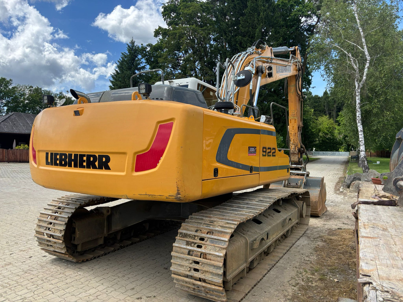 Escavadora de rastos LIEBHERR R 922 LC: foto 7