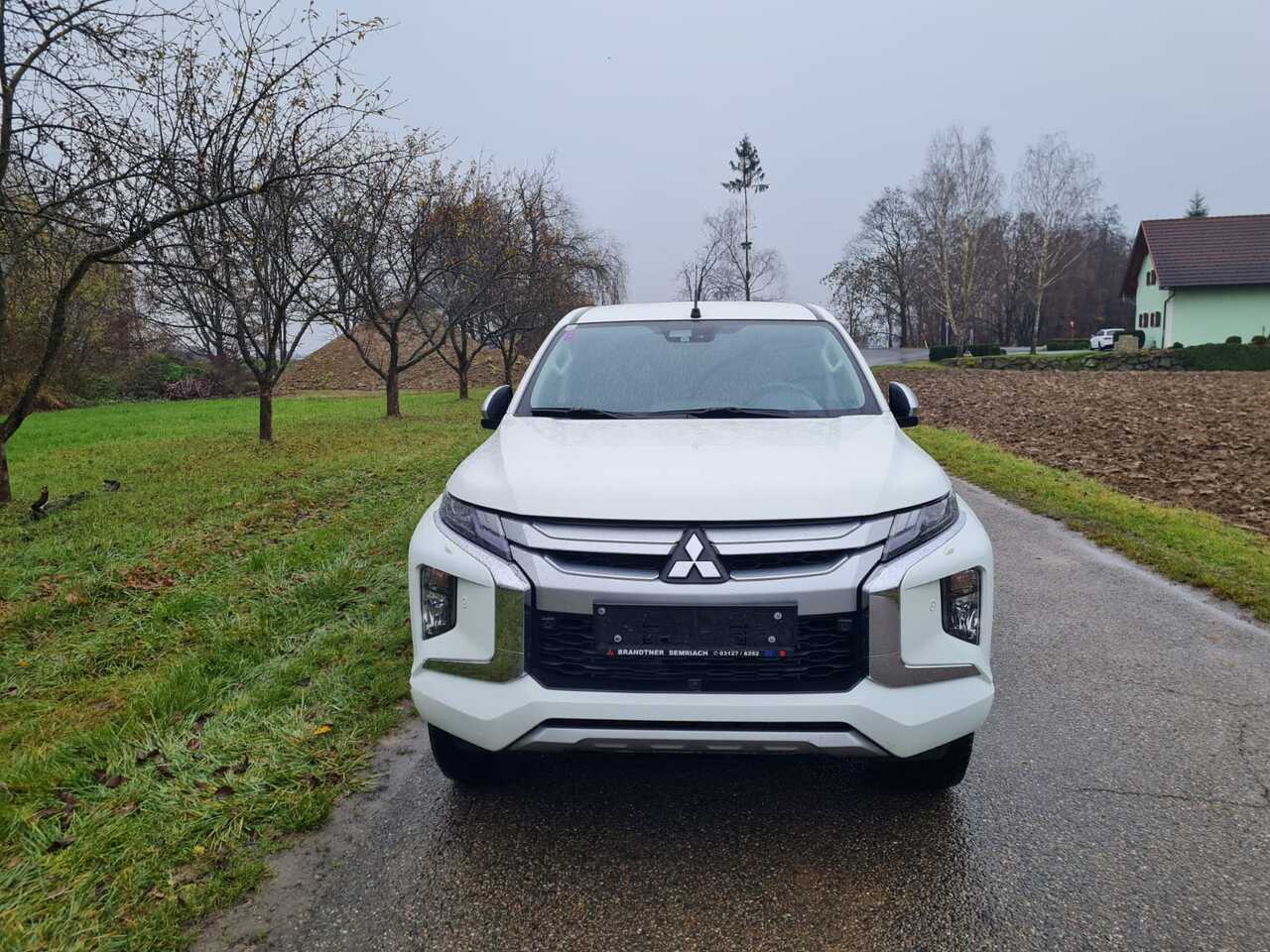 Mitsubishi L 200 - Pick-up: foto 4 Mitsubishi L 200 - Pick-up: foto 4