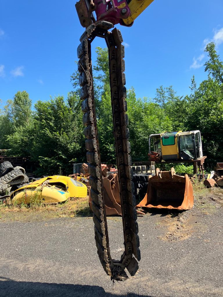 Chains for CAT 308 used - Peça de reposição por Mini escavadeira: foto 2 Chains for CAT 308 used - Peça de reposição por Mini escavadeira: foto 2