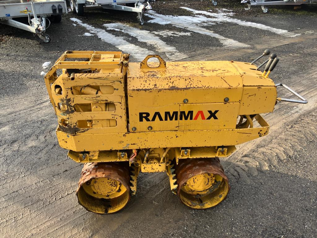 RAMMAX RW 700 - Rolo: foto 2 RAMMAX RW 700 - Rolo: foto 2