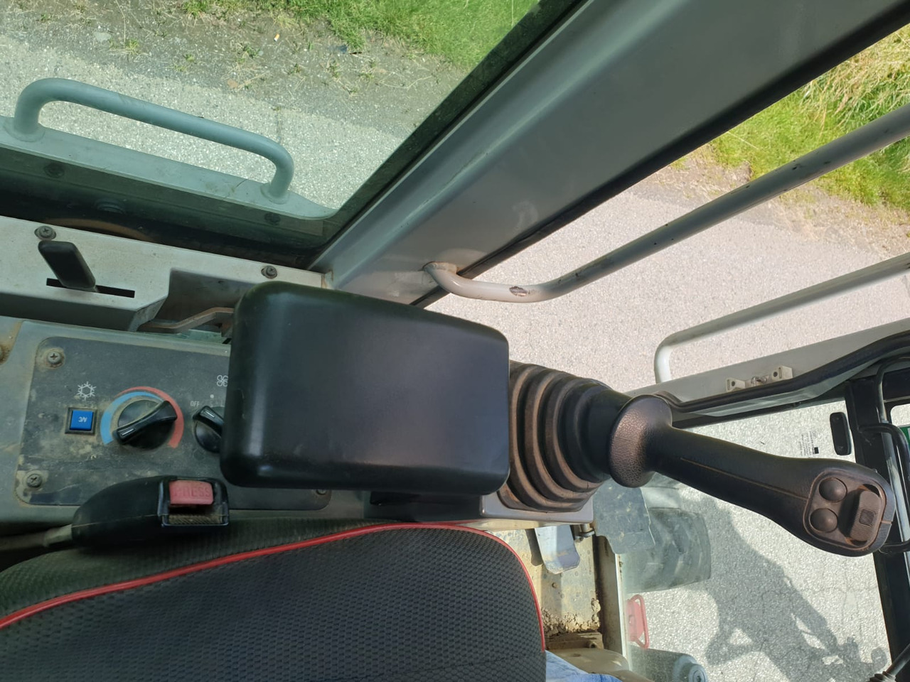 Escavadeira de rodas TAKEUCHI TB 175W: foto 19
