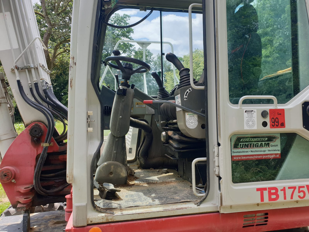 Escavadeira de rodas TAKEUCHI TB 175W: foto 16