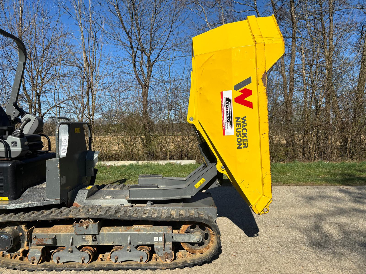Dumper de rastos Wacker Neuson DT 23: foto 8