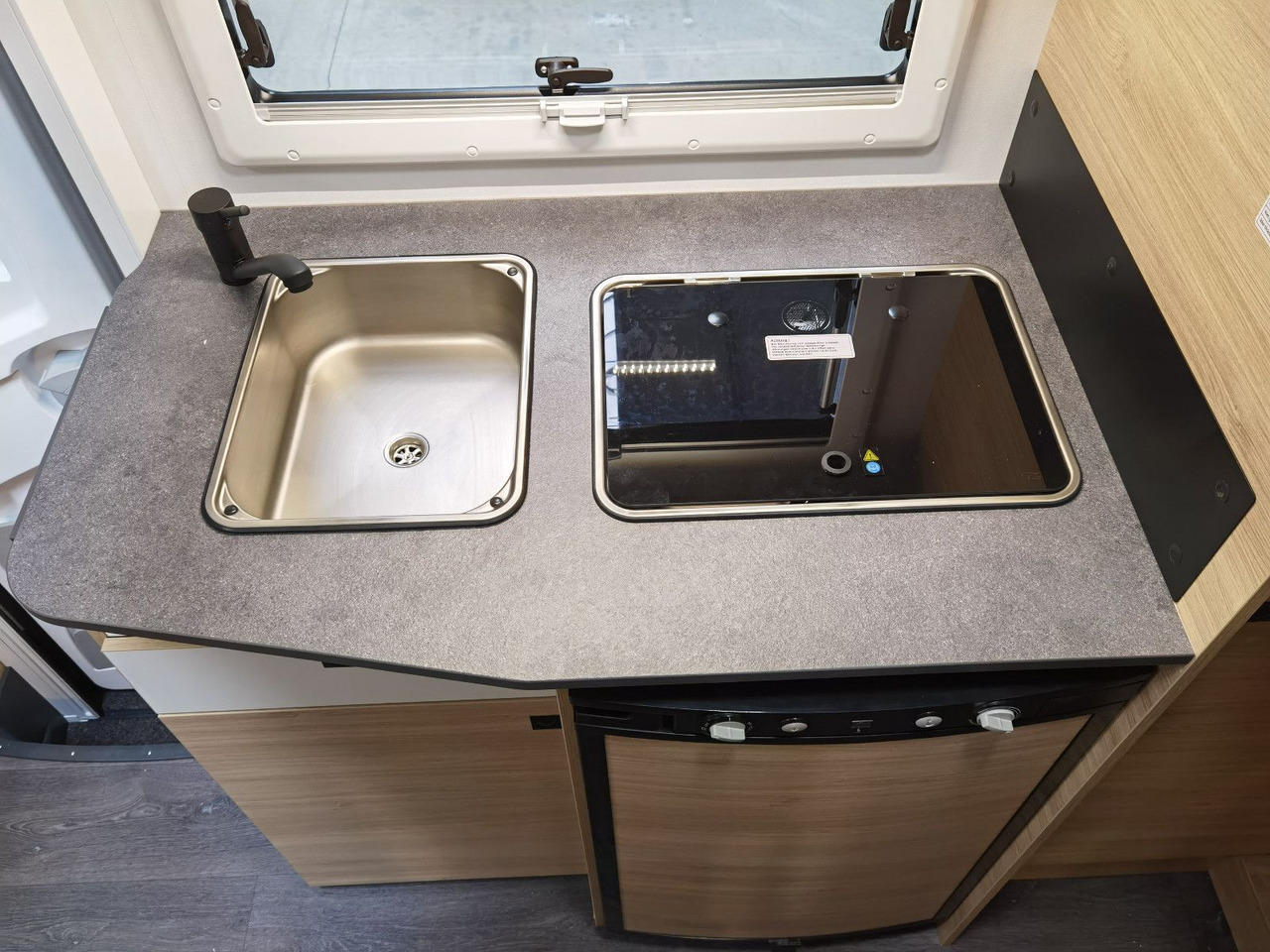 Autocaravana capucine Chausson C 514 FIRST LINE /140PS / ZUBEHÖR- PAKET / 5.99M: foto 14