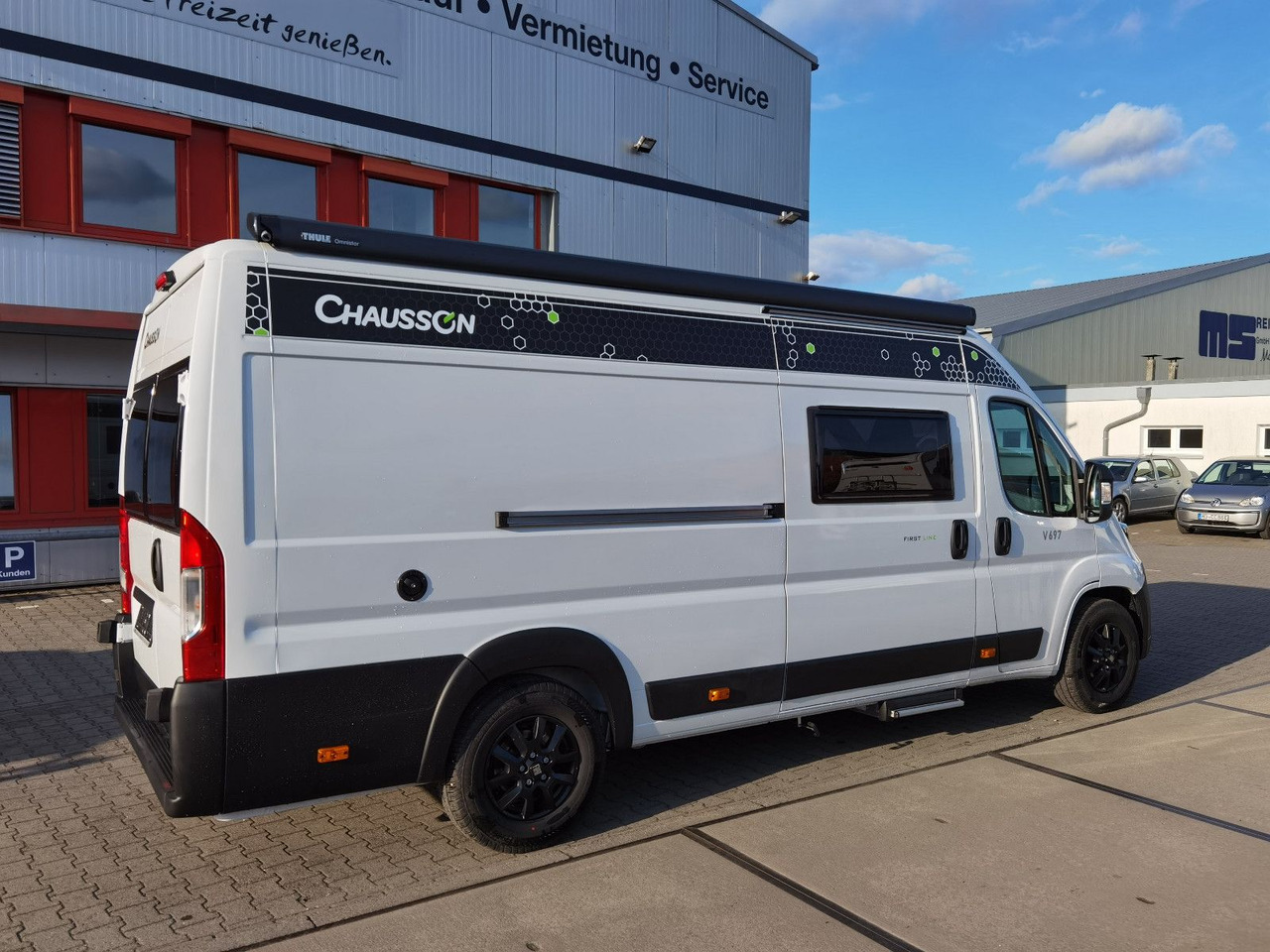 Chausson V697 FIRST LINE / - 2025 - /140PS / EINZELBETTEN Chausson V697 FIRST LINE / - 2025 - /140PS / EINZELBETTEN - Campervan: foto 4 Chausson V697 FIRST LINE / - 2025 - /140PS / EINZELBETTEN Chausson V697 FIRST LINE / - 2025 - /140PS / EINZELBETTEN - Campervan: foto 4