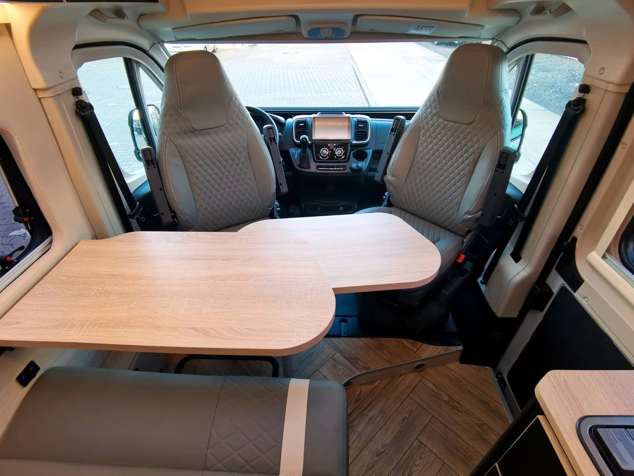 Campervan Chausson V697 SPORT LINE /-2025- / 140PS-8G /ARCTIC-PAKET: foto 12