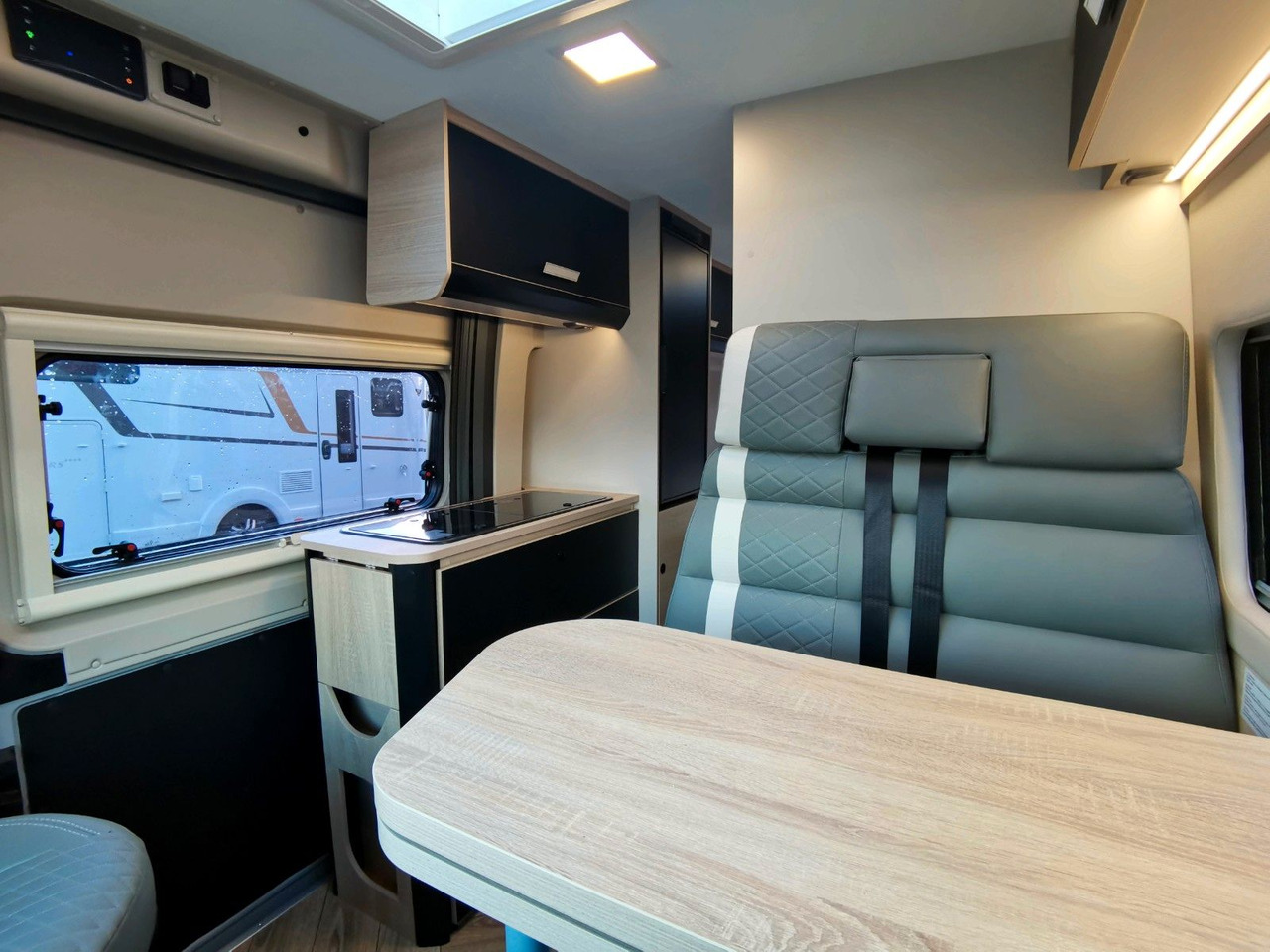 Campervan Chausson V697 SPORT LINE /-2025- / 140PS-8G /ARCTIC-PAKET: foto 11