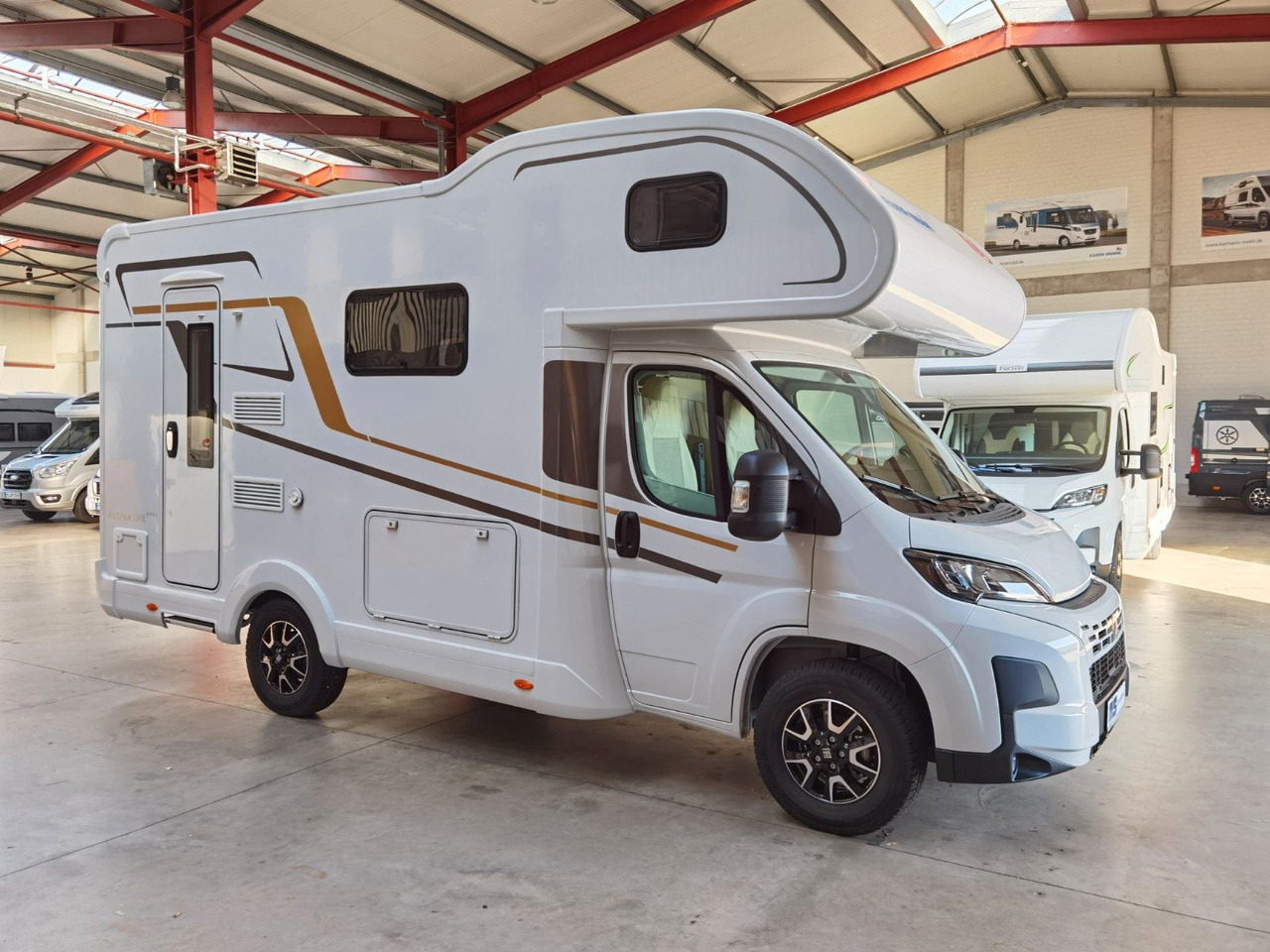 Autocaravana capucine Eura Mobil ACTIVA ONE 630 LS / -2025- / 140PS / RAUMWUNDER: foto 8 Autocaravana capucine Eura Mobil ACTIVA ONE 630 LS / -2025- / 140PS / RAUMWUNDER: foto 8