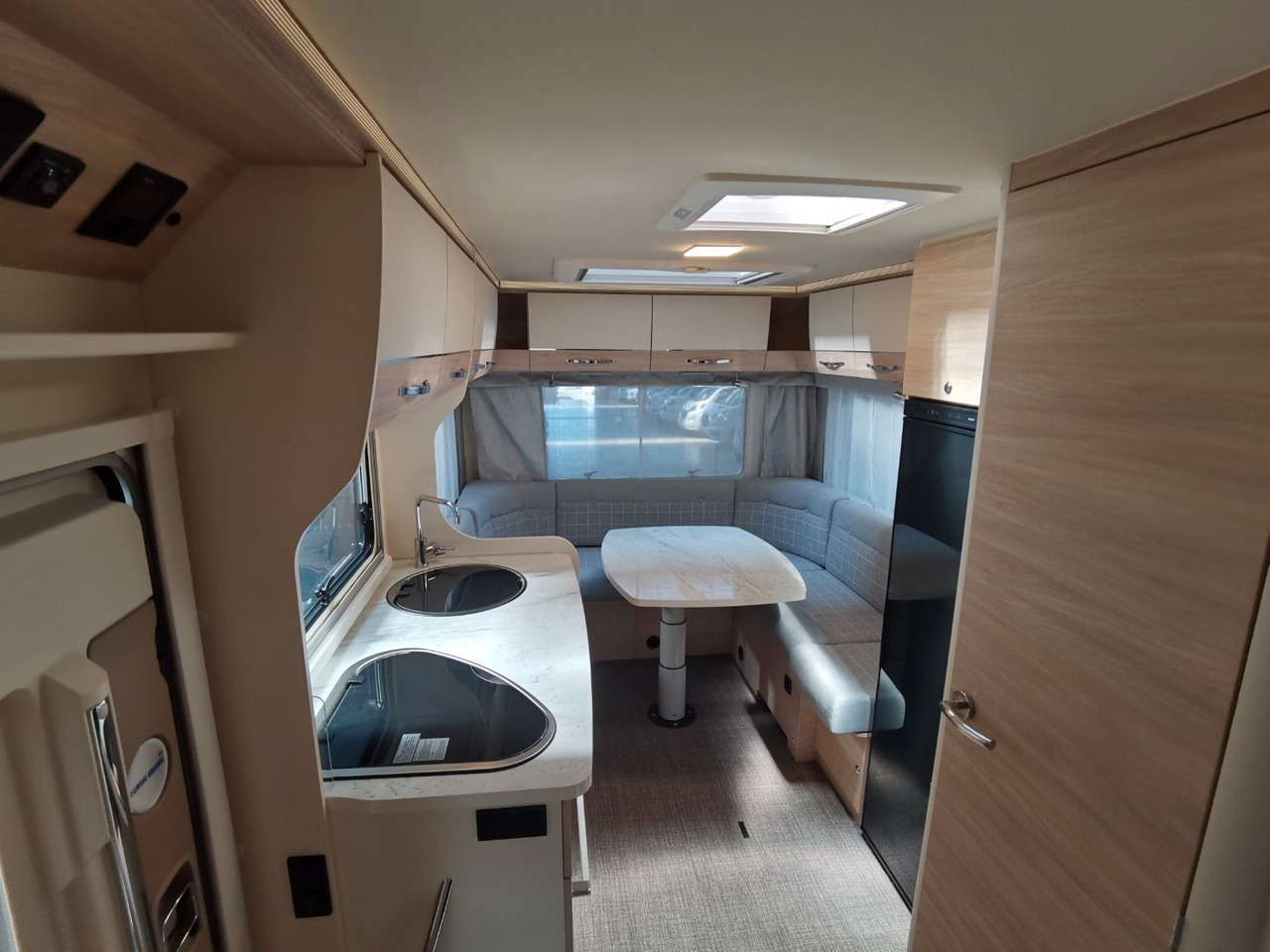 Autocaravana capucine Eura Mobil ACTIVA ONE 650 HS /MODELL 2025/ HECKSITZGRUPPE: foto 15