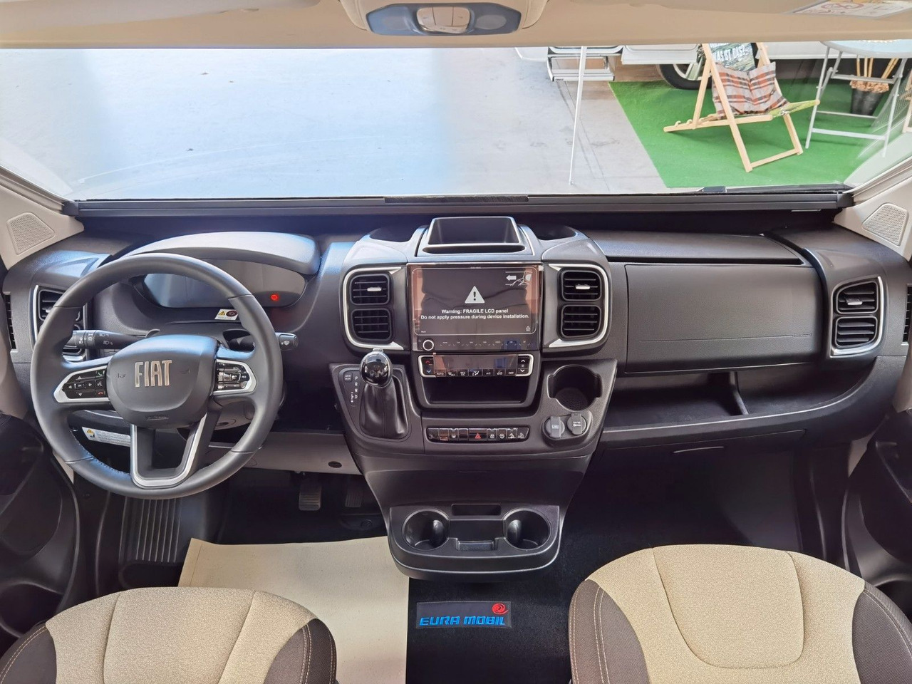 Autocaravana capucine Eura Mobil ACTIVA ONE 650 HS /MODELL 2025/ HECKSITZGRUPPE: foto 14