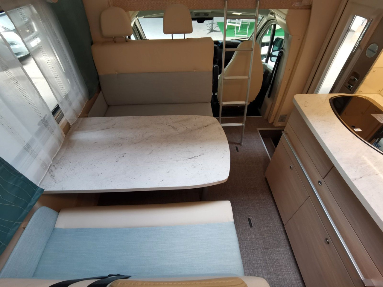 Autocaravana capucine Eura Mobil ACTIVA ONE 690 HB / 180PS-40H MAXI/ PANORAMADACH: foto 13