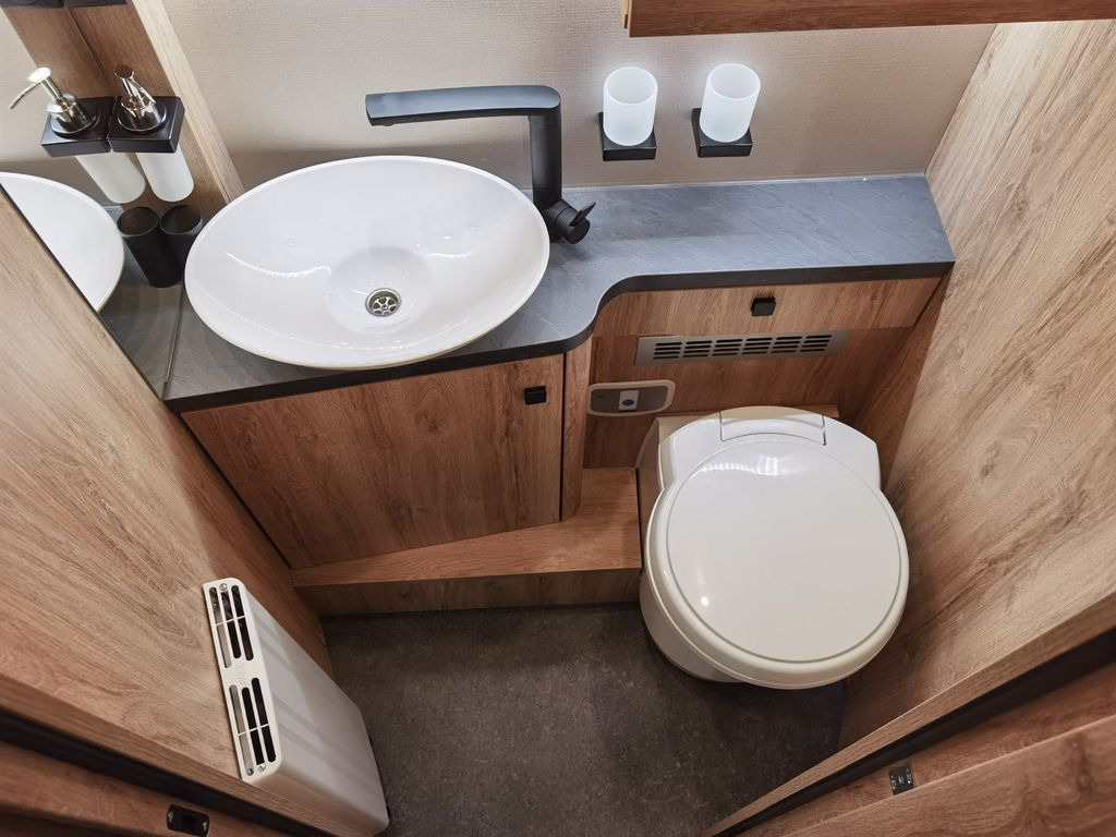 Autocaravana perfilada novo Eura Mobil PROFILA T 726 EF /- MODELL 2025 -/ EINZELBETTEN: foto 21