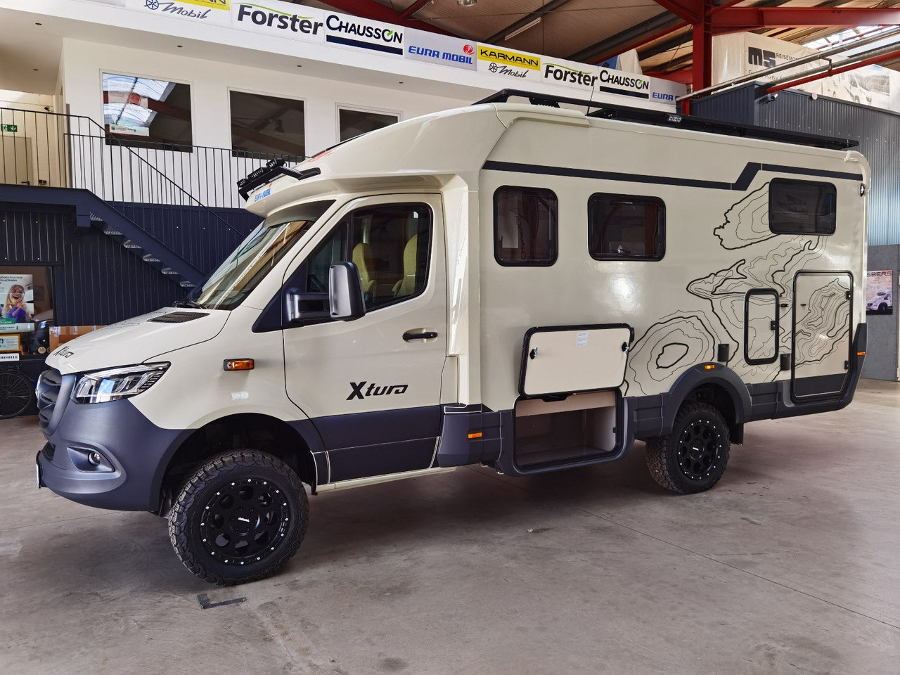 Autocaravana perfilada Eura Mobil XTURA 686 EF / - 2025 - / 4x4 - FERNREISEMOBIL: foto 17