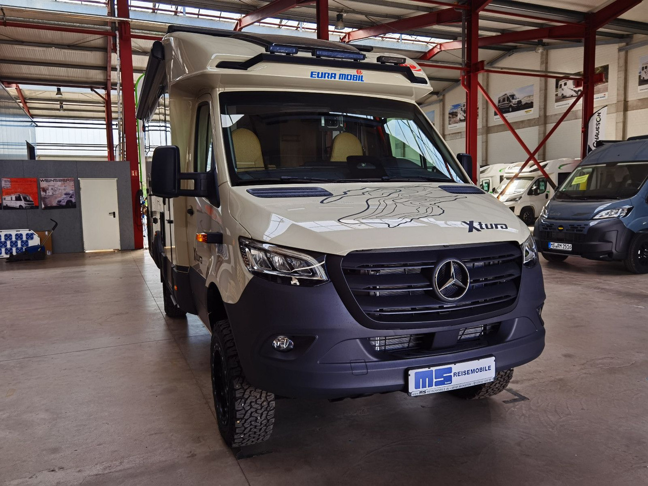 Autocaravana perfilada Eura Mobil XTURA 686 EF / - 2025 - / 4x4 - FERNREISEMOBIL: foto 11
