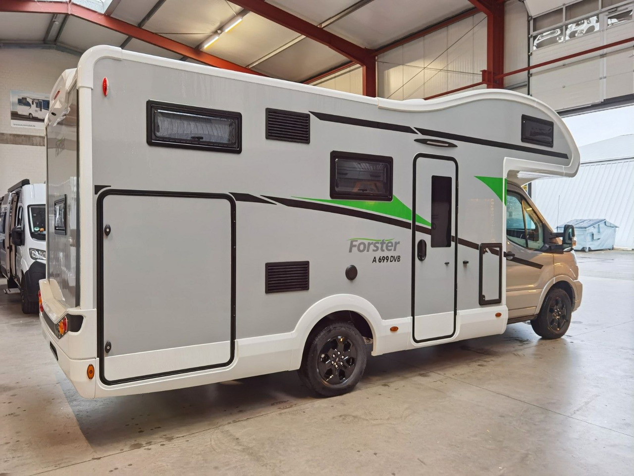 Forster A 699 DVB / -2026- / 165PS-8G AUTOMATIK - Autocaravana capucine: foto 4 Forster A 699 DVB / -2026- / 165PS-8G AUTOMATIK - Autocaravana capucine: foto 4