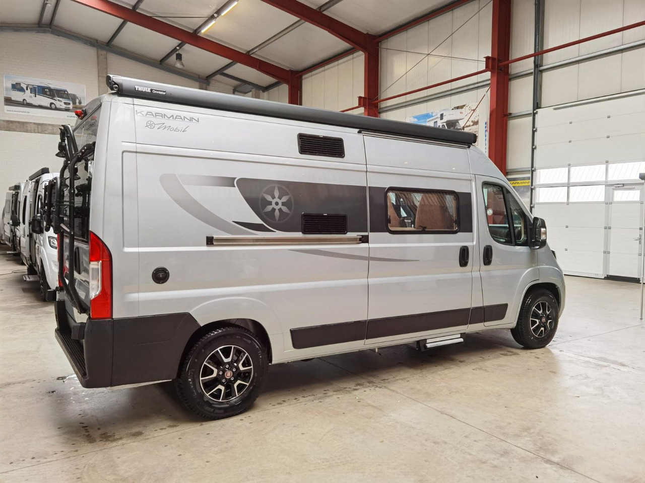 Karmann DAVIS 590 LIFESTYLE / 140PS / SKY-ROOF & ALU - Campervan: foto 4 Karmann DAVIS 590 LIFESTYLE / 140PS / SKY-ROOF & ALU - Campervan: foto 4