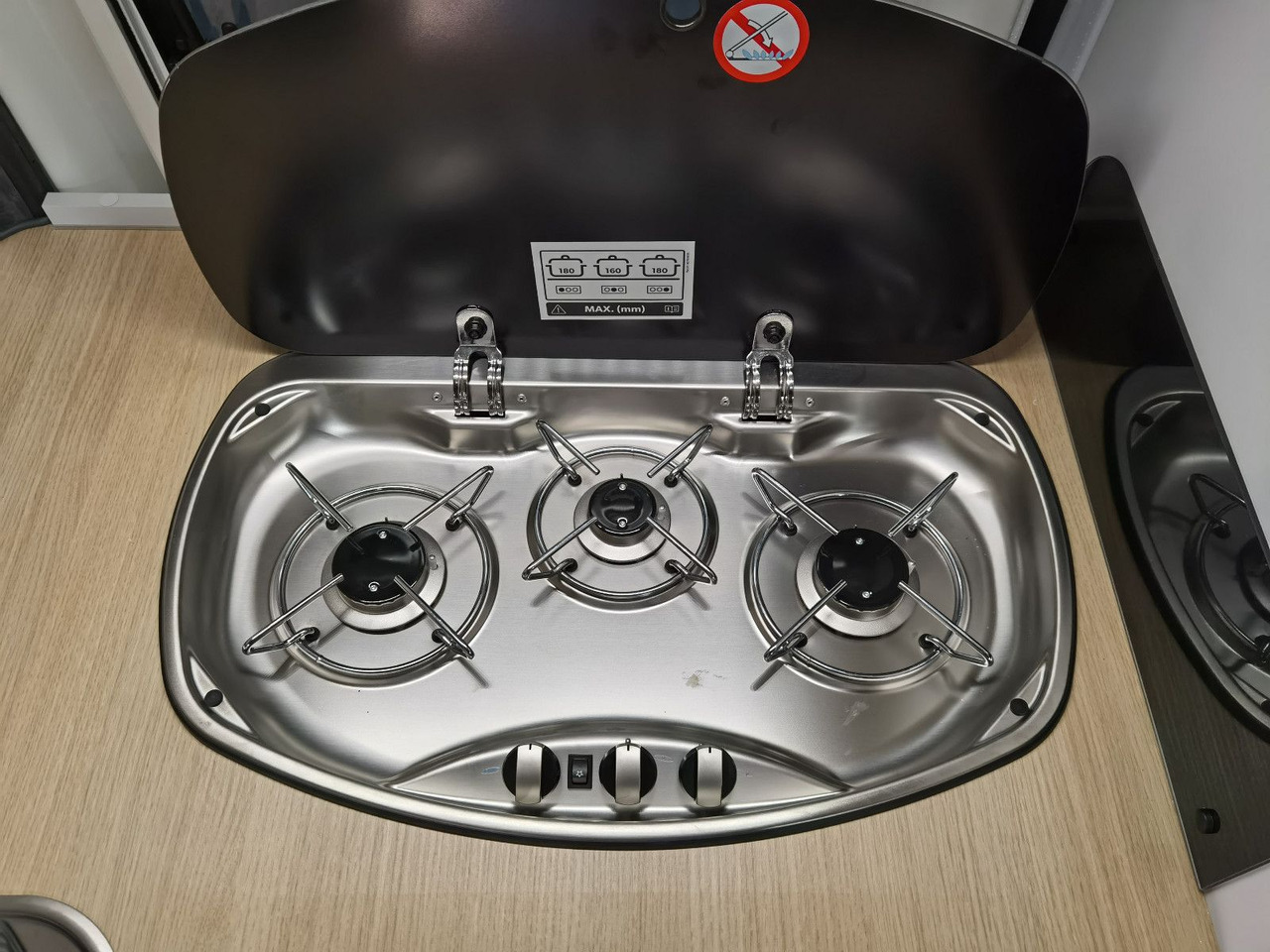 Campervan Karmann DEXTER 550 / 140PS / CONCEPT - PAKET & HUBBETT: foto 20