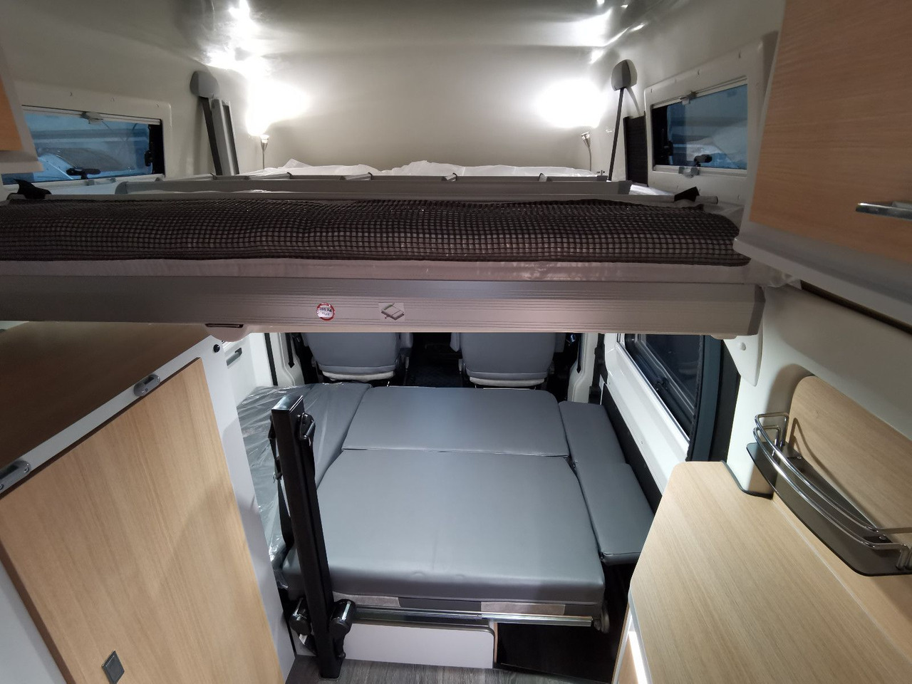 Campervan Karmann DEXTER 550 / 140PS / CONCEPT - PAKET & HUBBETT: foto 28