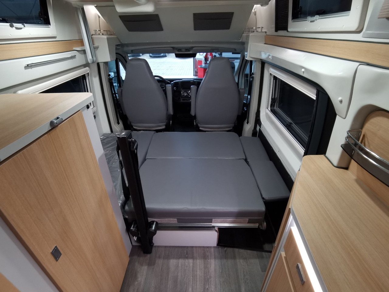 Campervan Karmann DEXTER 550 / 140PS / CONCEPT - PAKET & HUBBETT: foto 27