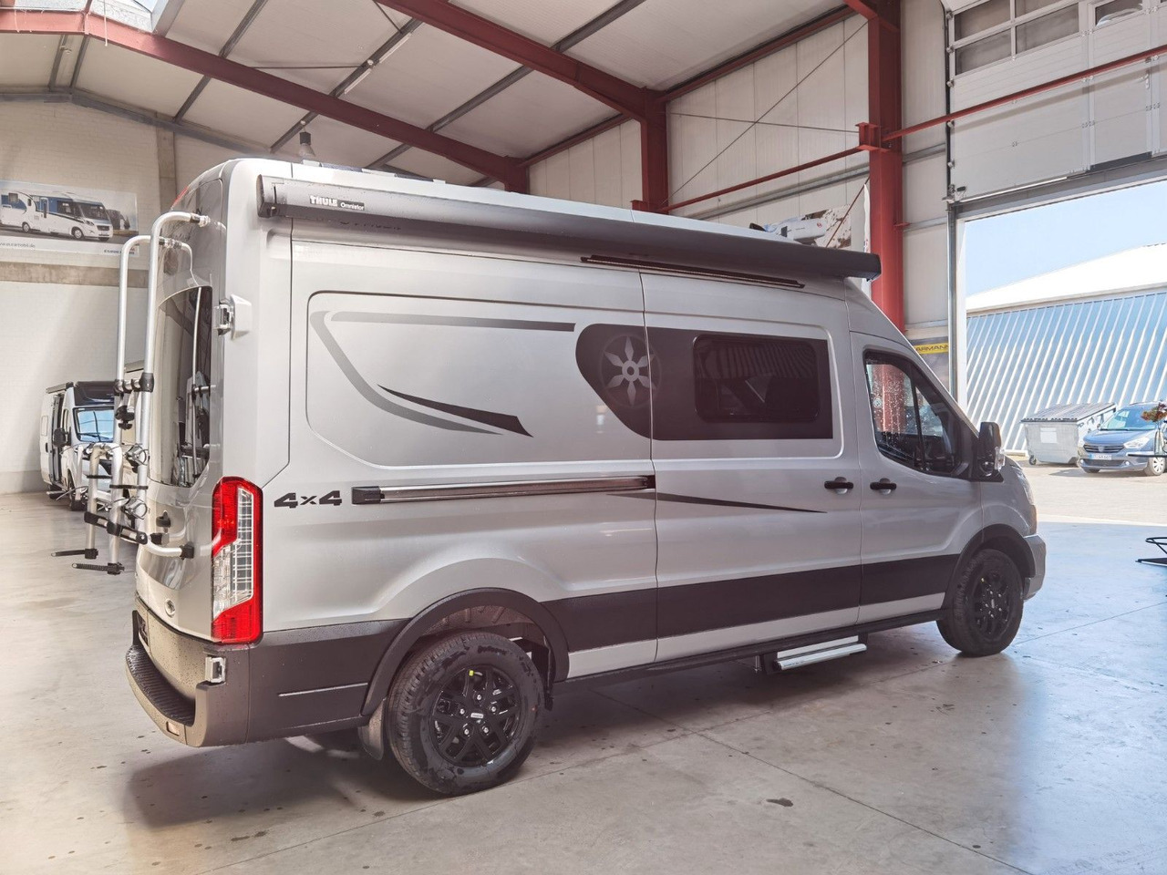 Karmann DEXTER 560 / 170PS - 4x4 / SOLAR & MARKISE & ALU - Campervan: foto 4 Karmann DEXTER 560 / 170PS - 4x4 / SOLAR & MARKISE & ALU - Campervan: foto 4