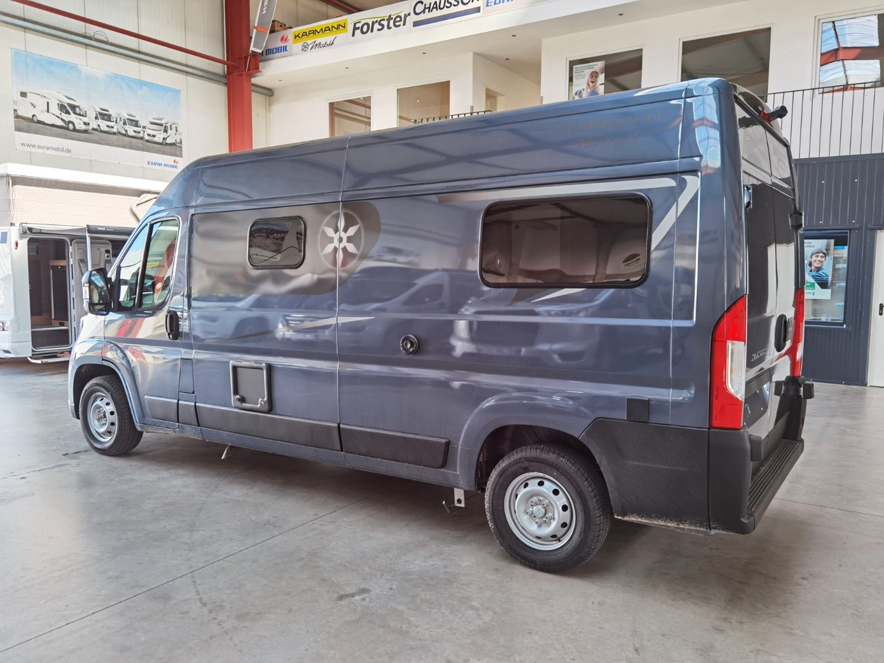 Karmann DEXTER 600 / -MODELL 2025- / EINZELBETTEN 5.99M Karmann DEXTER 600 / -MODELL 2025- / EINZELBETTEN 5.99M - Campervan: foto 5 Karmann DEXTER 600 / -MODELL 2025- / EINZELBETTEN 5.99M Karmann DEXTER 600 / -MODELL 2025- / EINZELBETTEN 5.99M - Campervan: foto 5