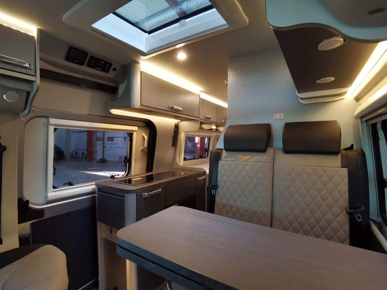 Campervan Weinsberg CARABUS GREY 540 MQ - EDITION FIRE /-2026-/140PS: foto 14 Campervan Weinsberg CARABUS GREY 540 MQ - EDITION FIRE /-2026-/140PS: foto 14