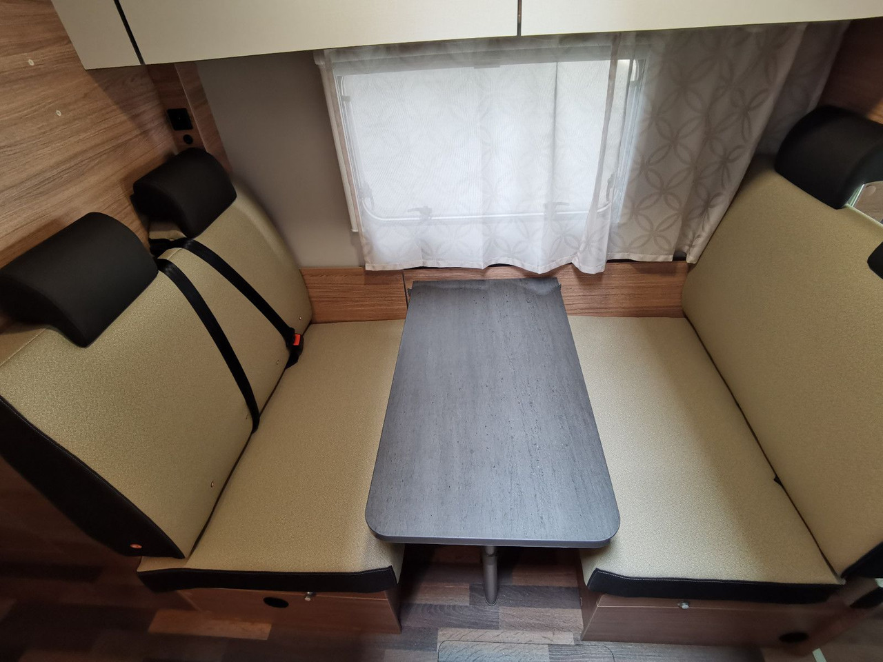 Autocaravana capucine Weinsberg CARAHOME 600 DKG/ -2025 - / 140PS / ETAGENBETTEN: foto 15
