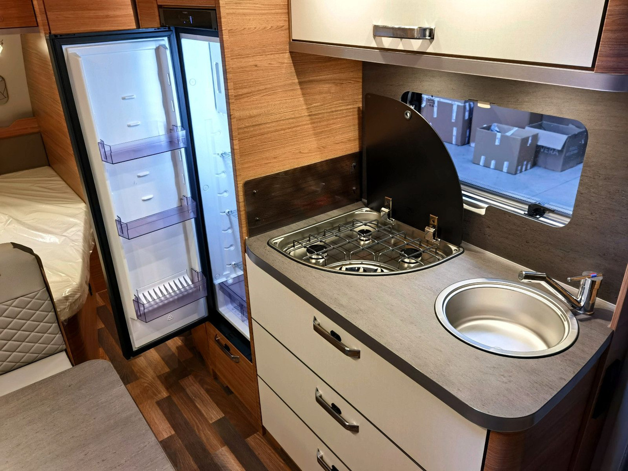 Caravana Weinsberg CARAONE 500 FDK EDITION HOT /-2025-/ETAGENBETTEN: foto 18 Caravana Weinsberg CARAONE 500 FDK EDITION HOT /-2025-/ETAGENBETTEN: foto 18