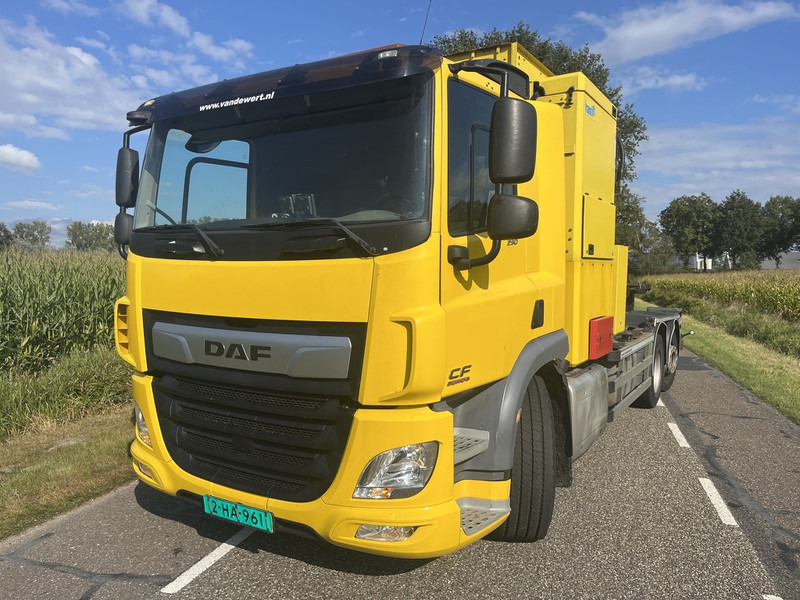 DAF CF 290 - Caminhão de lixo: foto 2 DAF CF 290 - Caminhão de lixo: foto 2
