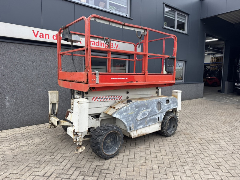 Haulotte Compact 12DX Hoogwerker / Arbeitsbuhne 12mtr werkhoogte 4x4 Deutz Diesel 2012 - Plataforma de Tijera/ Plataforma de tesoura: foto 2 Haulotte Compact 12DX Hoogwerker / Arbeitsbuhne 12mtr werkhoogte 4x4 Deutz Diesel 2012 - Plataforma de Tijera/ Plataforma de tesoura: foto 2