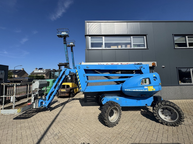 Manitou 160 ATJ 4x4x4 Knikarm hoogwerker / Arbeitsbuhne 16.21M Werkhoogte 4x4x4 2012 Diesel - Plataforma articulada: foto 1 Manitou 160 ATJ 4x4x4 Knikarm hoogwerker / Arbeitsbuhne 16.21M Werkhoogte 4x4x4 2012 Diesel - Plataforma articulada: foto 1