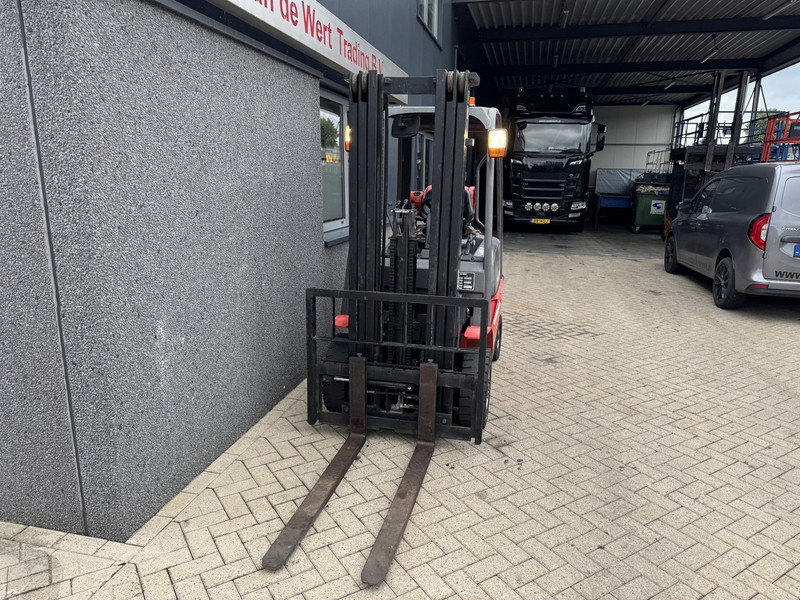 Manitou MI 18 G Triplo 475 Freelift/Sideshift LPG 2016 - Empilhadeira a gás: foto 4 Manitou MI 18 G Triplo 475 Freelift/Sideshift LPG 2016 - Empilhadeira a gás: foto 4
