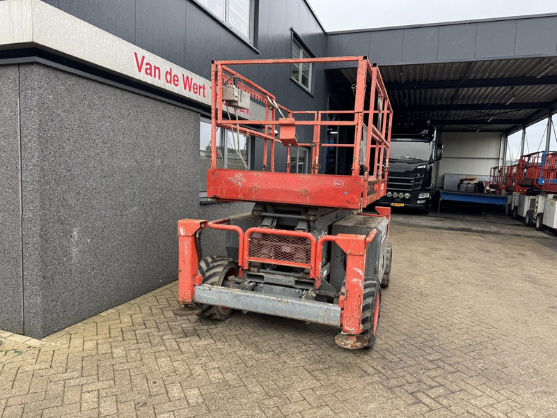 Skyjack SJ 6832RT Schaarhoogwerker SCISSOR 2014 4X4 Kubota Diesel 12M Werkhoogte - Plataforma de Tijera/ Plataforma de tesoura: foto 5 Skyjack SJ 6832RT Schaarhoogwerker SCISSOR 2014 4X4 Kubota Diesel 12M Werkhoogte - Plataforma de Tijera/ Plataforma de tesoura: foto 5