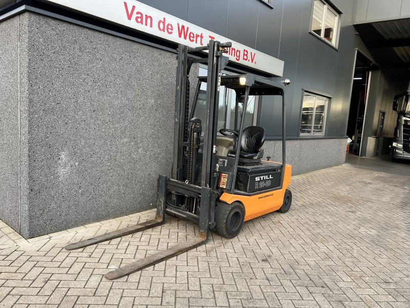Still R20-20P Heftruck Still R20-20P Duplo 340 freelift/sideshift elektrisch 2006 Accu 2014 - Empilhadeira elétrica: foto 4 Still R20-20P Heftruck Still R20-20P Duplo 340 freelift/sideshift elektrisch 2006 Accu 2014 - Empilhadeira elétrica: foto 4