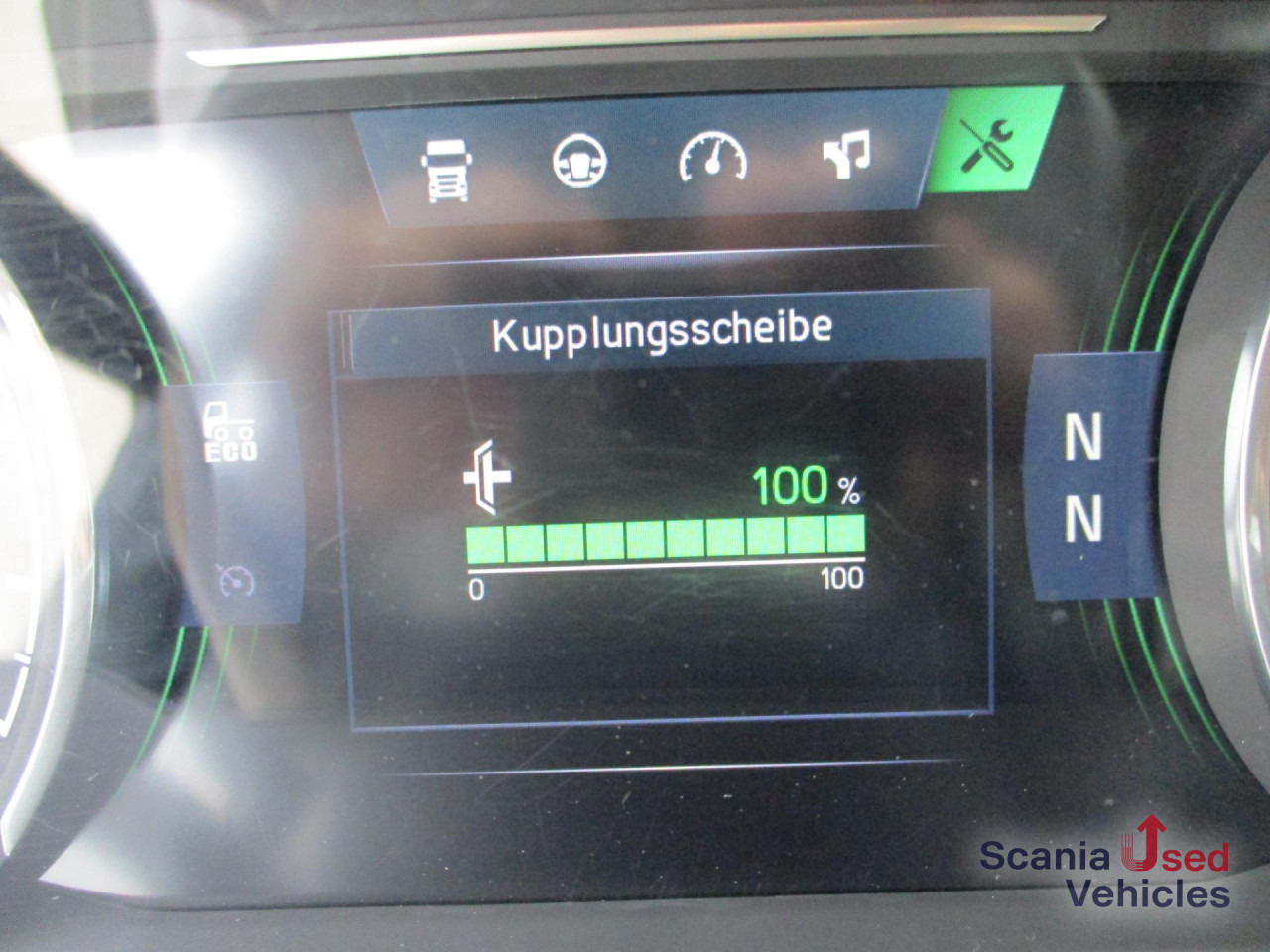 SCANIA P 370 B4x4HA Koffer mit Lbw. - Camião furgão: foto 5 SCANIA P 370 B4x4HA Koffer mit Lbw. - Camião furgão: foto 5