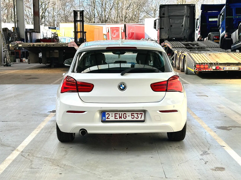 BMW 1-serie EURO 6B - Sedan: foto 4 BMW 1-serie EURO 6B - Sedan: foto 4
