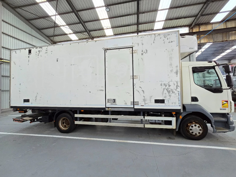 DAF LF 55.220 EURO 5 / CARRIER / MULTITEMPERATUUR / DHOLLANDIA - Camião frigorífico: foto 4 DAF LF 55.220 EURO 5 / CARRIER / MULTITEMPERATUUR / DHOLLANDIA - Camião frigorífico: foto 4