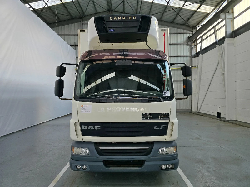 DAF LF 55.220 EURO 5 / CARRIER / MULTITEMPERATUUR / DHOLLANDIA - Camião frigorífico: foto 2 DAF LF 55.220 EURO 5 / CARRIER / MULTITEMPERATUUR / DHOLLANDIA - Camião frigorífico: foto 2