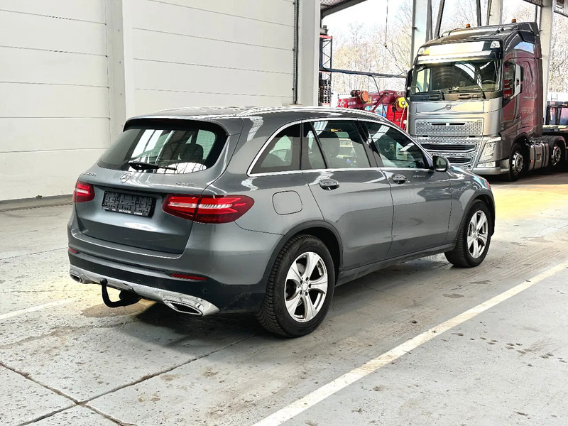 Mercedes-Benz GLC 220 D / 4MATIC / AUTOMAAT - SUV: foto 5 Mercedes-Benz GLC 220 D / 4MATIC / AUTOMAAT - SUV: foto 5