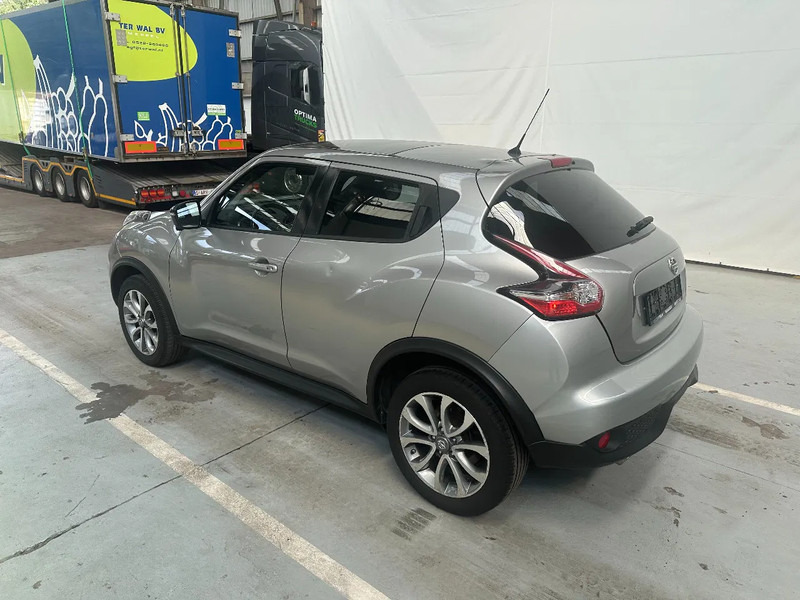 Nissan Juke 1.5 / PANO - SUV: foto 3 Nissan Juke 1.5 / PANO - SUV: foto 3